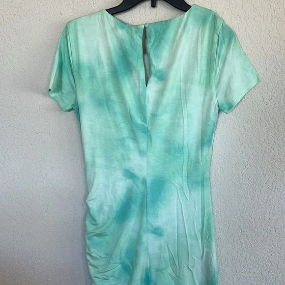 Lovers and friends Elijah Dress in Seafoam Tie Dye - Picture 10 of 13